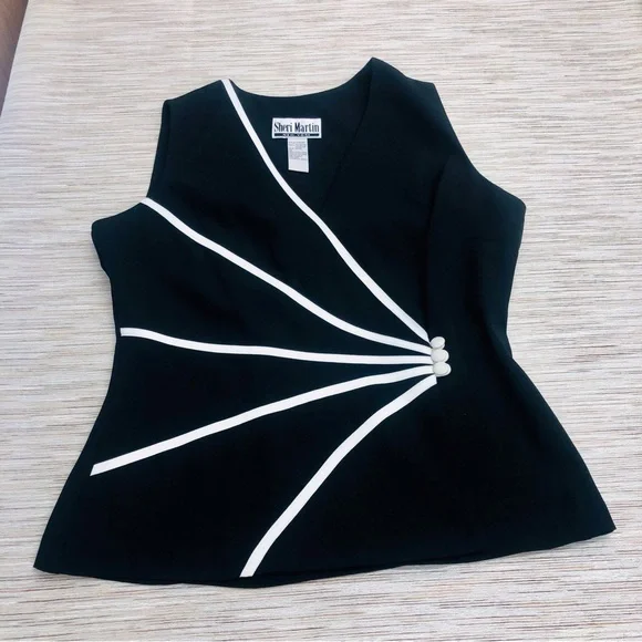 Sheri Martin New York Black White Sleeveless Top - Picture 2 of 16